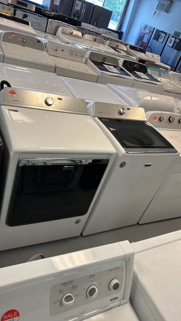 Maytag Like New Washer Dryer Set With 90 Days Warranty – White