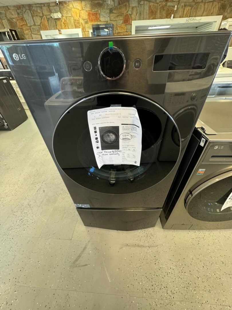 LG New Open Box – 7.4 Cu. Ft. Stackable Smart Electric Dryer – Black Steel