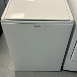 Whirlpool Like New Top Load Washer - White