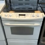 GE Used Electric Range Slide in  – White