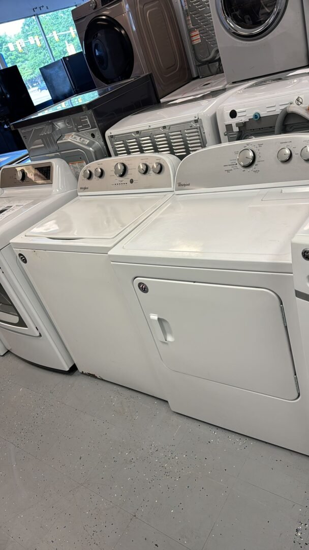 Whirlpool Used Washer Dryer Set – White