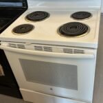 GE Used 4 Coil Top Stove Freestanding – White