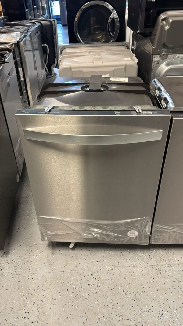 Whirlpool New Quiet Dishwasher with 3rd Rack