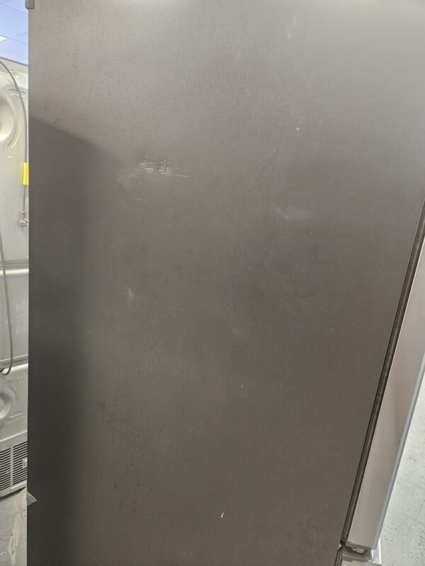 GE Profile PFE28KYNIFS - 27.7 Cu. Ft. French-Door Refrigerator - Image 7