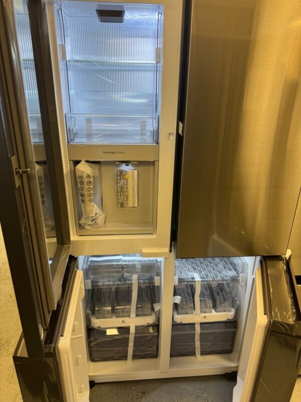 Samsung Bespoke RF29DB9750QL 29 Cu. Ft. 4-Door Flex French Door Refrigerator