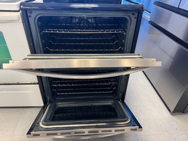 : Frigidaire Used Double Oven Electric Stove Freestanding