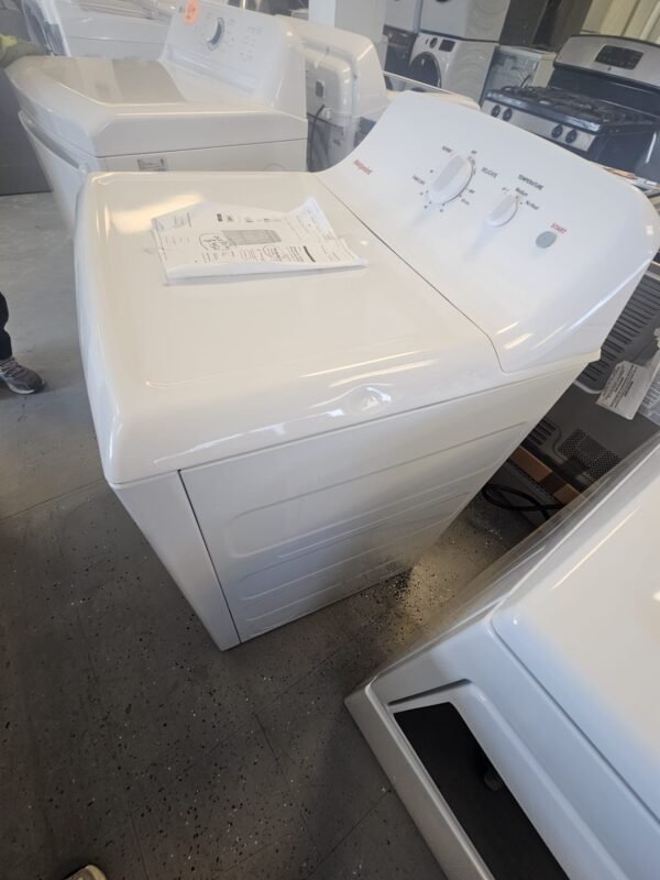 New Hotpoint HTX26GASWWW 6.2 Cu. Ft. Gas Dryer with Auto Dry - Image 4