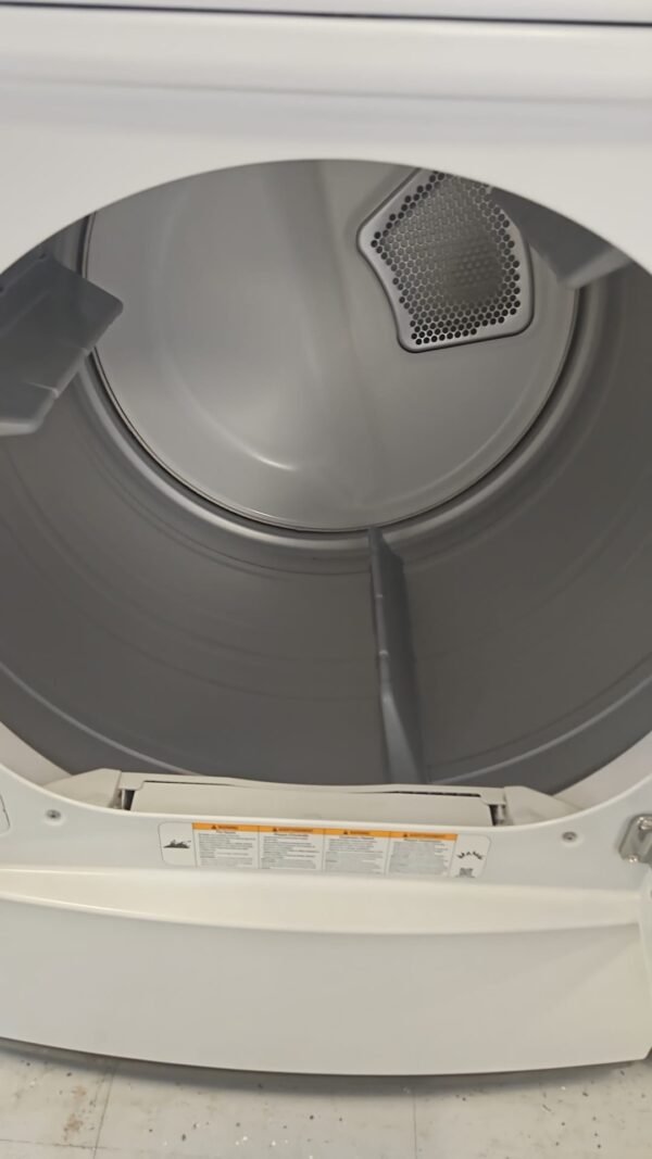 LG DLE6100W New 27 Inch Electric Dryer with 7.3 Cu. Ft. Capacity- White - Image 3