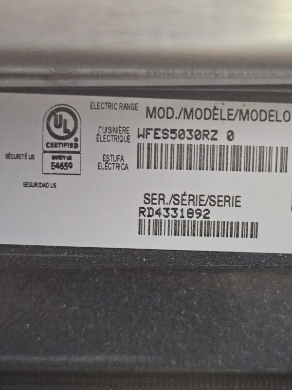 Whirlpool WFES5030RZ New 30 Inch Freestanding Electric Range- Stainless Steel - Image 4