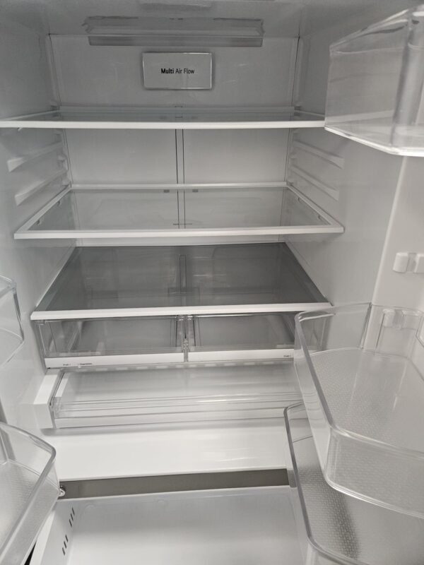 LG LRFCS25D3S Used 33 Inch 3-Door French Door Refrigerator- Stainless Steel - Image 3