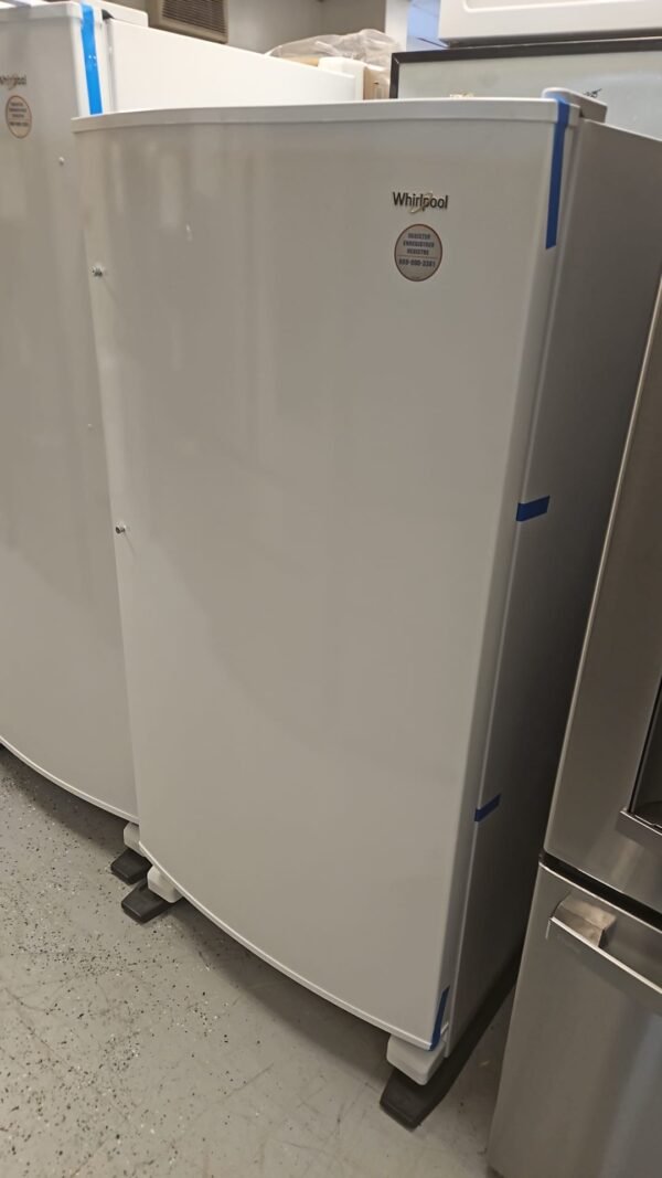 Whirlpool WZF56R16DW10 New 16 cu. ft. Upright Freezer- White - Image 2