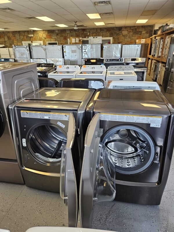 LG WM9500HKA & DLEX9000V Used Mega Capacity Mix-Matched Washer & Dryer Set - Image 3
