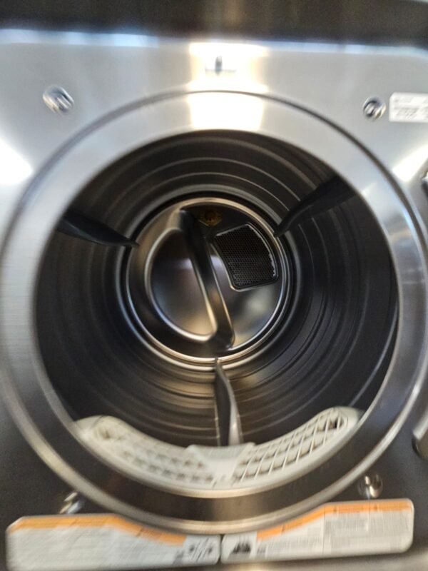 LG WM8000HVA-DLEX8100V Refurbished High-Capacity Washer & Dryer Set- Graphite - Image 3