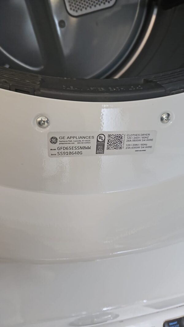 GE GFD65ESSN0WW & GFW650SSN2WW Front Load Washer & Dryer Set- White - Image 4