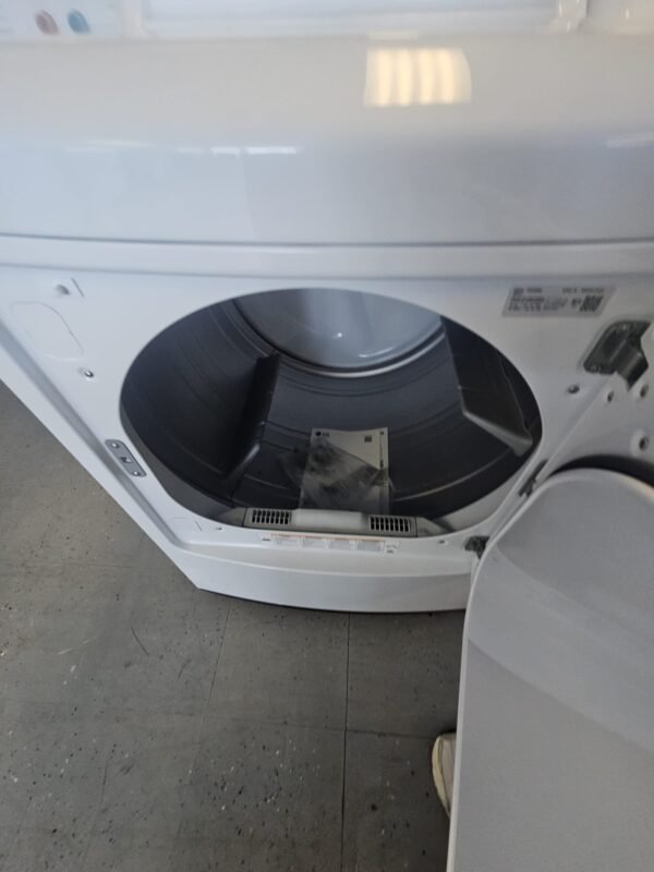 LG DLE6100W New 27 Inch Electric Dryer with 7.3 Cu. Ft. Capacity- White - Image 4
