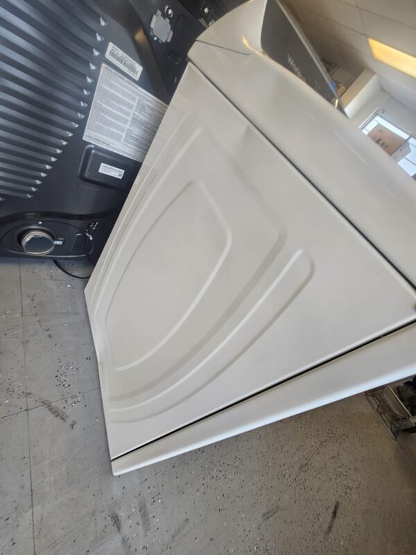 Whirlpool New Washer Dryer Set - Image 10