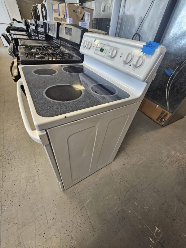 GE Used Electric Range Freestanding - White - Image 4
