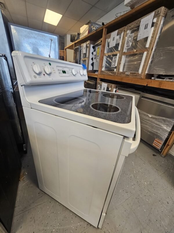 GE Used Electric Range Freestanding - White - Image 3
