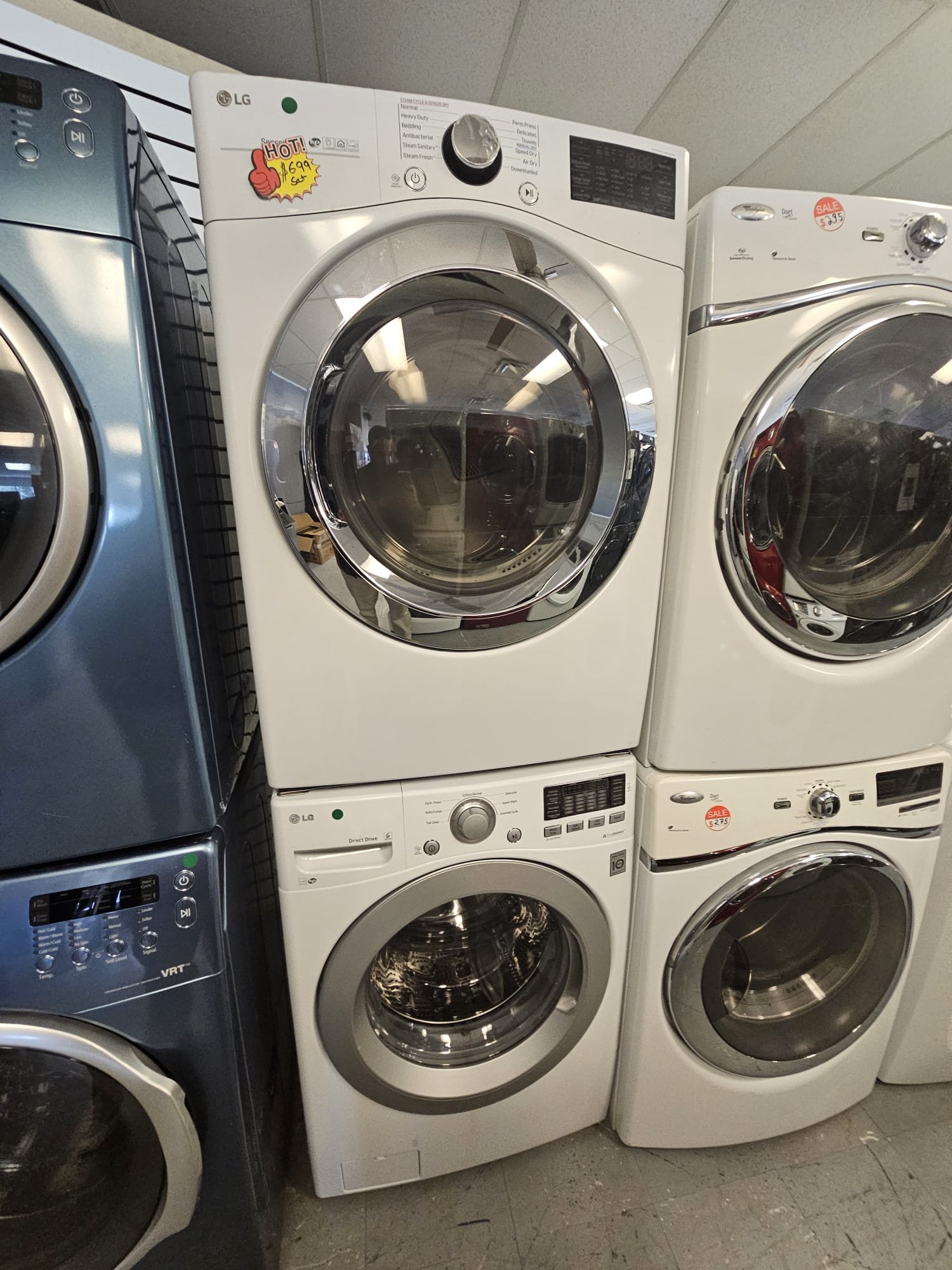 LG WM3170CW 4.3 cu. ft. Front Load Washer DLEX3700W 7.4 cu. ft. Dryer