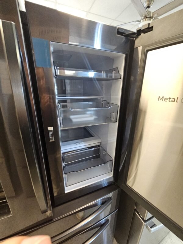 Samsung RF28R7351SG 36 Inch French Door Refrigerator - Image 5