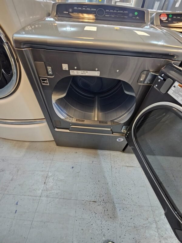 Whirlpool Refurbished Washer Dryer Set - Image 4