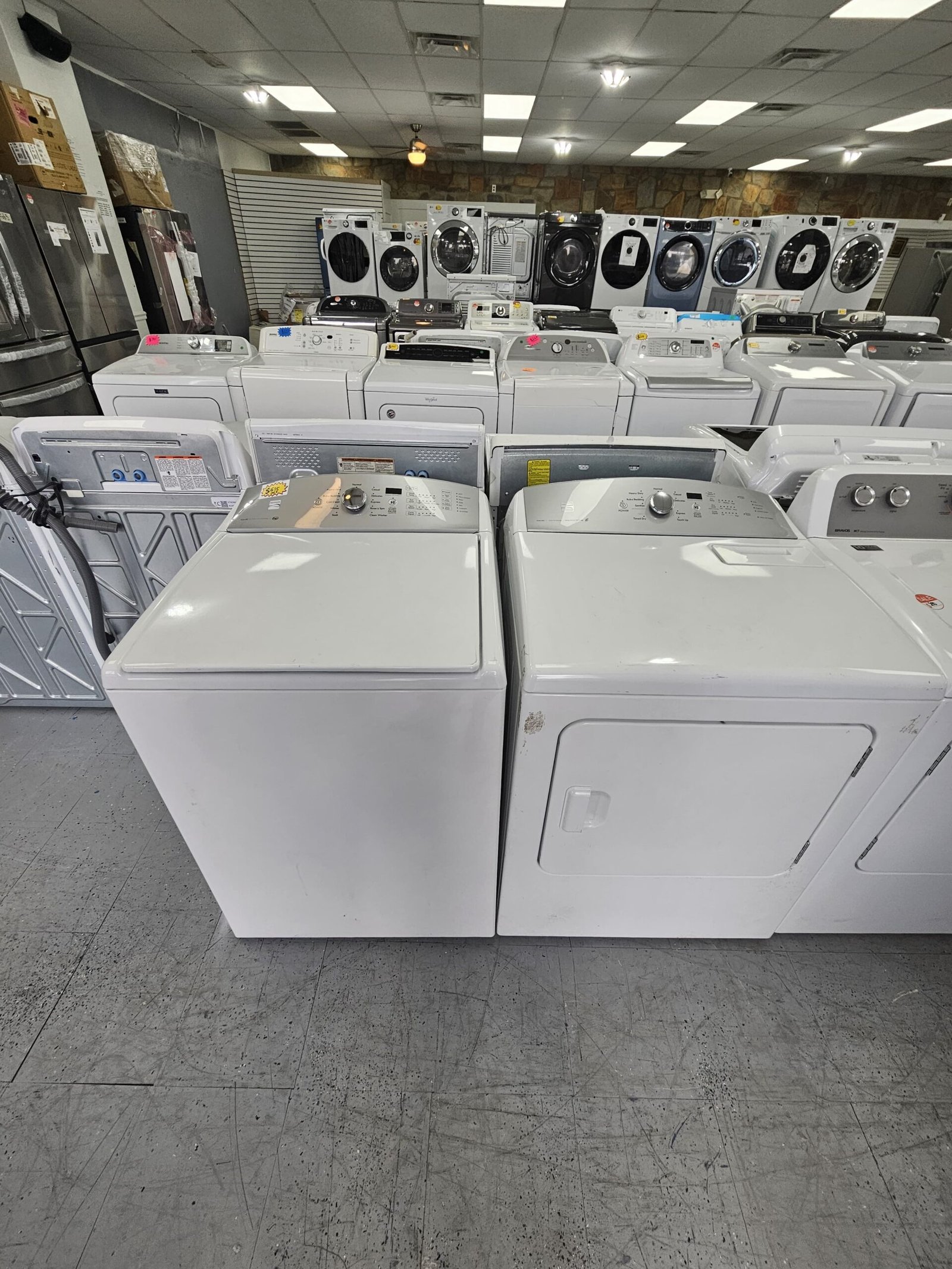 Kenmore Washer 110.26132410 & Dryer 110.66132411 Laundry Set