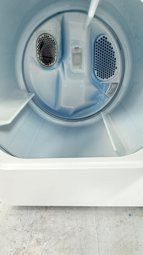 Maytag MEDX655DW1 29 Inch 7.0 cu. ft. Electric Dryer - Image 3