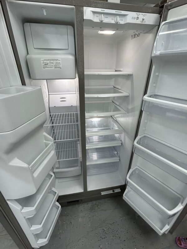 Whirlpool WRS325FDAM04 Used 36 Inch Side-by-Side Refrigerator- Stainless Steel - Image 3